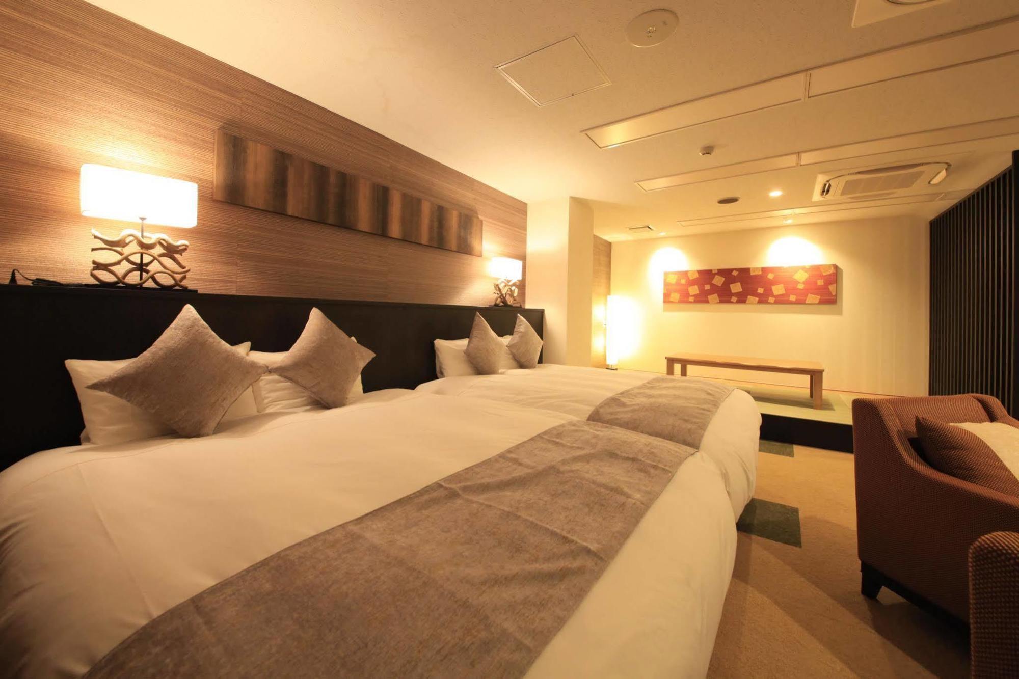 Centurion Hotel Villa Suite Fukui Ekimae Exterior photo